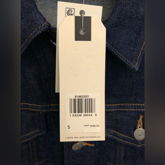 Levi’s Dark Denim Jumpsuit. Size Small. - Picture 6 of 7